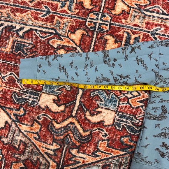 L.L. BEAN Duck Crewneck - Picture 6 of 7